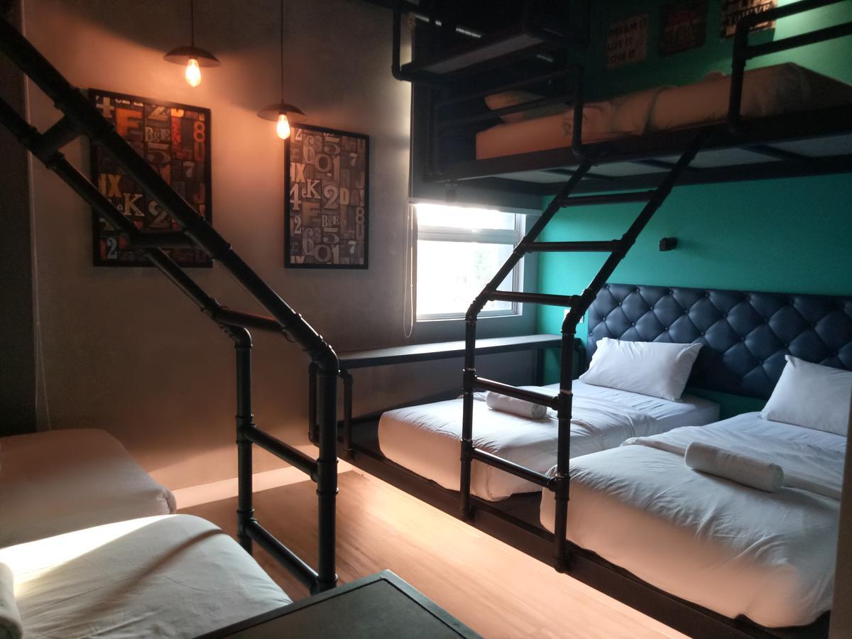 Tube Hotel Klebang Melaka Eksteriør billede