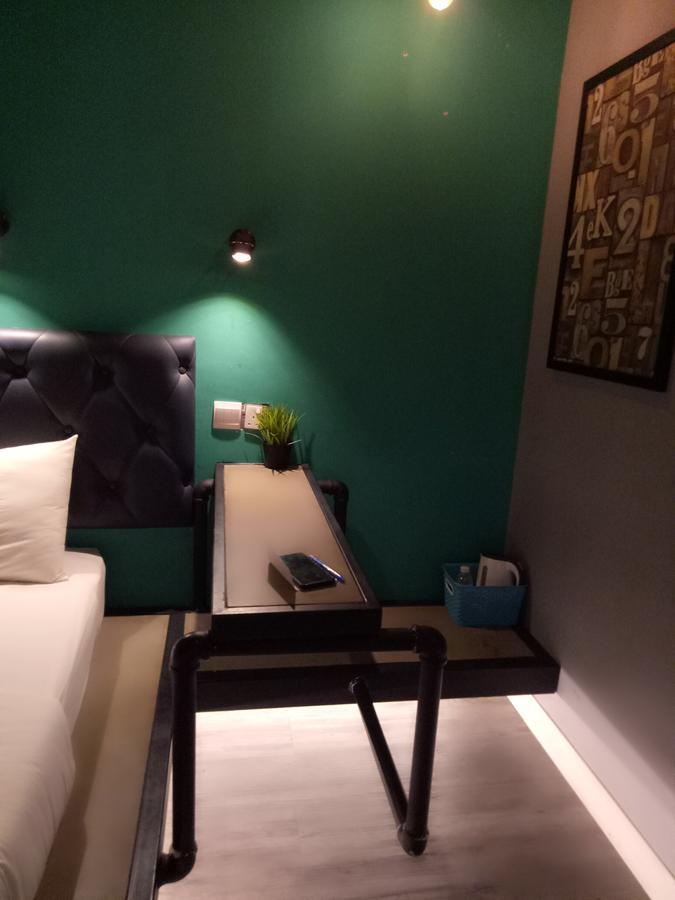 Tube Hotel Klebang Melaka Eksteriør billede